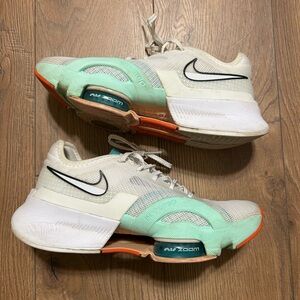 Nike Air Zoom Sneakers in Cream and Light Green